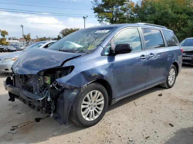 Photo 2 from auction – 2017 TOYOTA SIENNA XLE with VIN 5TDYZ3DC0HS796157