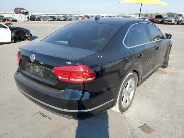 Photo 4 from auction – 2013 VOLKSWAGEN PASSAT SEL with VIN 1VWCH7A32DC099722