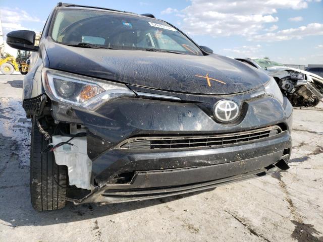 Photo 9 from auction – 2017 TOYOTA RAV4 LE with VIN 2T3ZFREV1HW372436