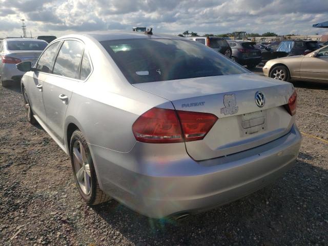 Photo 3 from auction – 2012 VOLKSWAGEN PASSAT SE with VIN 1VWBP7A36CC028441