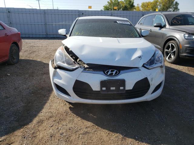 Photo 9 from auction – 2016 HYUNDAI VELOSTER with VIN KMHTC6AD8GU293217