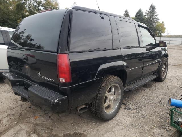 Photo 4 from auction – 2000 CADILLAC ESCALADE with VIN 1GYEK13R3YR126208
