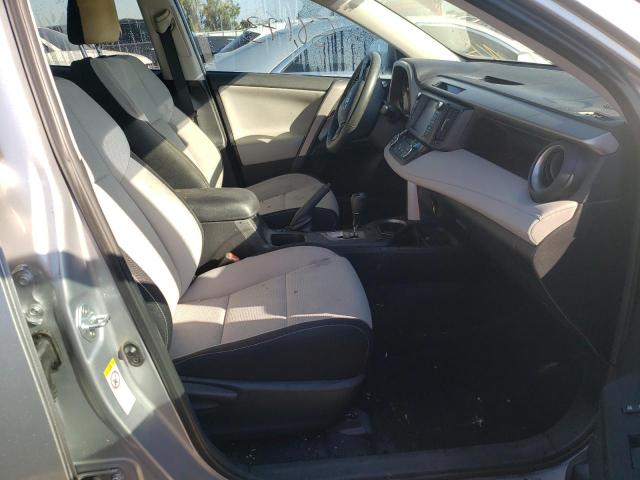 Photo 5 from auction – 2017 TOYOTA RAV4 XLE with VIN 2T3WFREV5HW353567