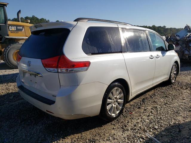Photo 4 from auction – 2013 TOYOTA SIENNA XLE with VIN 5TDYK3DC1DS375384