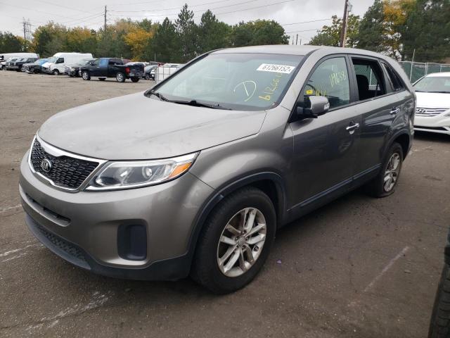Photo 2 from auction – 2015 KIA SORENTO LX with VIN 5XYKT3A63FG563972