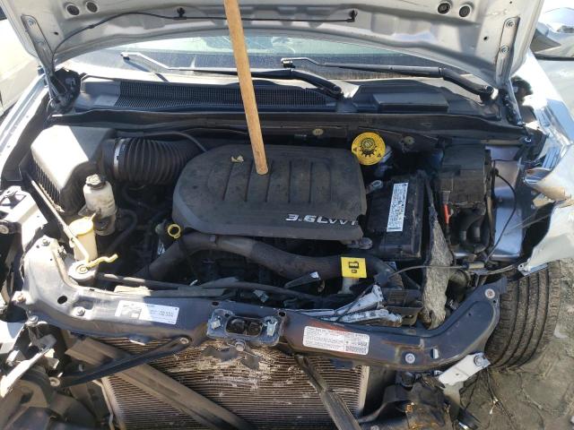 Photo 7 from auction – 2013 CHRYSLER TOWN & COU with VIN 2C4RC1CG4DR802608