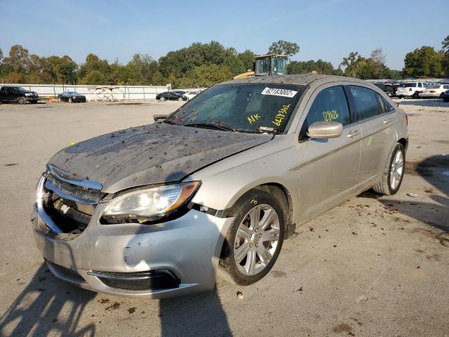 Photo 2 from auction – 2013 CHRYSLER 200 LX with VIN 1C3CCBAB0DN640819