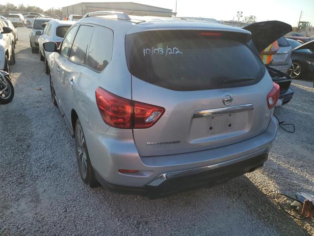 Photo 3 from auction – 2017 NISSAN PATHFINDER with VIN 5N1DR2MN0HC622645