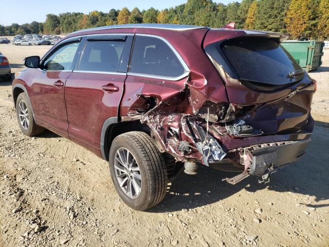Photo 3 from auction – 2017 TOYOTA HIGHLANDER with VIN 5TDKZRFHXHS200425
