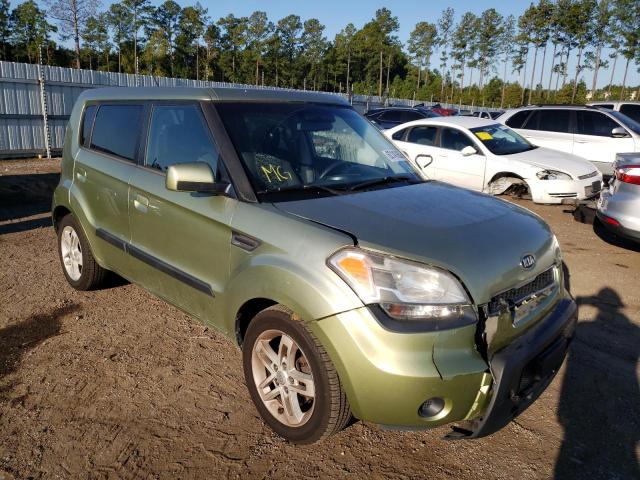 KIA SOUL + 2010 with VIN KNDJT2A28A7172521 - Photo from auction