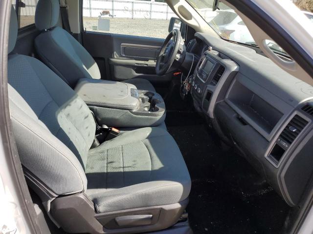 Photo 6 from auction – 2017 RAM 1500 ST with VIN 3C6JR6DT2HG548209