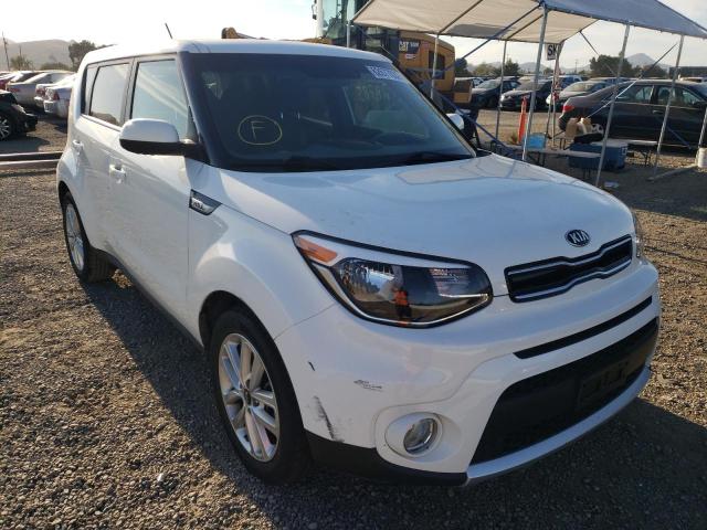 KIA SOUL + 2017 с VIN KNDJP3A52H7422835 - Снимка от търг
