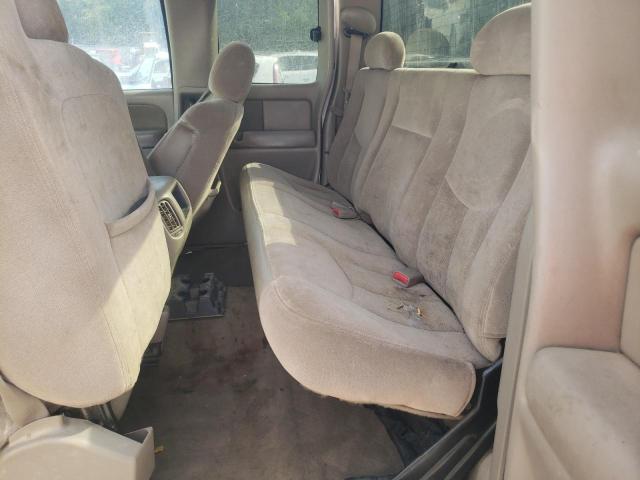 Photo 6 from auction – 2003 GMC SIERRA C25 with VIN 1GTHC29173E100279