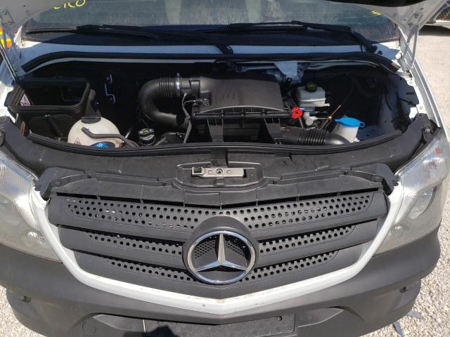 Photo 7 from auction – 2018 MERCEDES-BENZ SPRINTER with VIN WD3PE7CD8JP611338