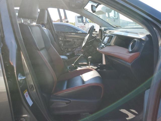 Photo 5 from auction – 2015 TOYOTA RAV4 LIMIT with VIN JTMDFREV5FD150535