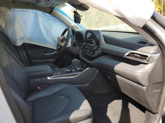 Photo 5 from auction – 2022 TOYOTA HIGHLANDER with VIN 5TDFZRBH4NS165884