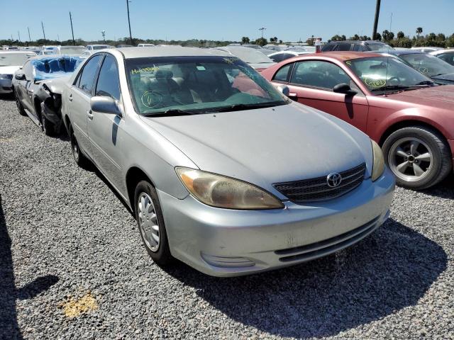 TOYOTA CAMRY LE 2002 with VIN 4T1BE32K62U033831 - Photo from auction
