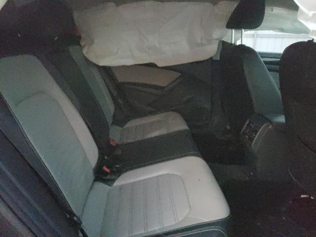 Photo 6 from auction – 2015 VOLKSWAGEN PASSAT SE with VIN 1VWBS7A35FC093333