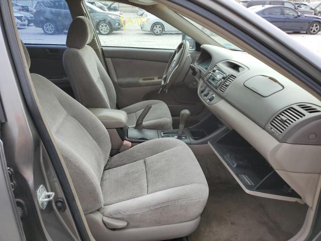 Photo 5 from auction – 2004 TOYOTA CAMRY LE with VIN 4T1BE32K94U936218