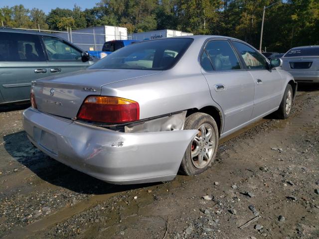 Photo 4 from auction – 2001 ACURA 3.2TL with VIN 19UUA56611A030421