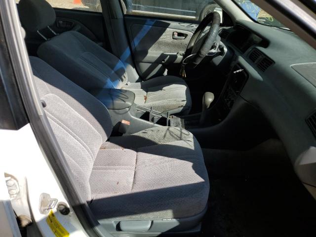 Photo 5 from auction – 2000 TOYOTA CAMRY CE with VIN 4T1BG28K3YU977459
