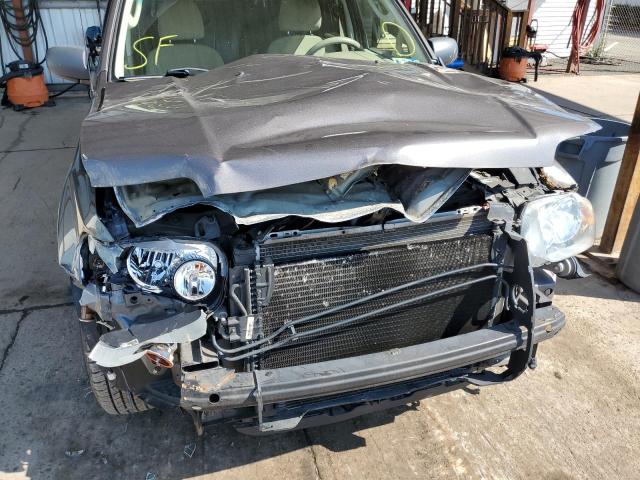 Photo 9 from auction – 2005 FORD ESCAPE XLT with VIN 1FMYU93125KD39057