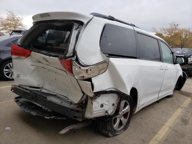 Photo 4 from auction – 2013 TOYOTA SIENNA LE with VIN 5TDKK3DC2DS310971