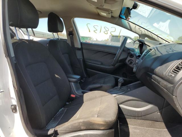 Photo 5 from auction – 2016 KIA FORTE LX with VIN KNAFK4A65G5488404