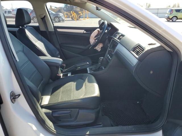 Photo 5 from auction – 2012 VOLKSWAGEN PASSAT SE with VIN 1VWBH7A36CC015279