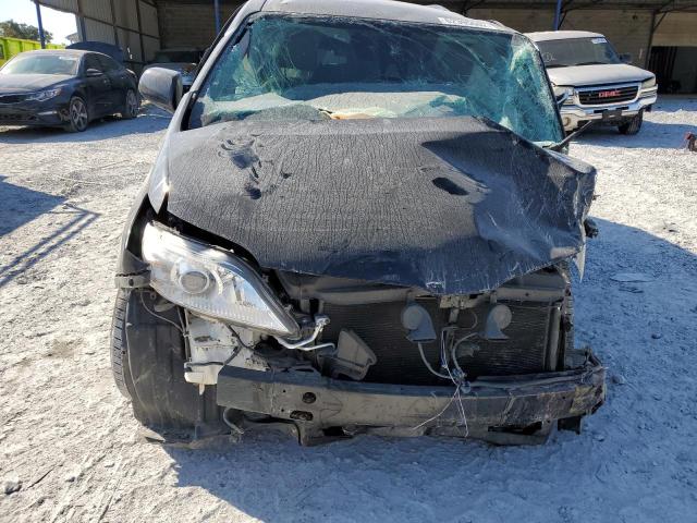 Photo 7 from auction – 2018 TOYOTA SIENNA XLE with VIN 5TDYZ3DC1JS945259