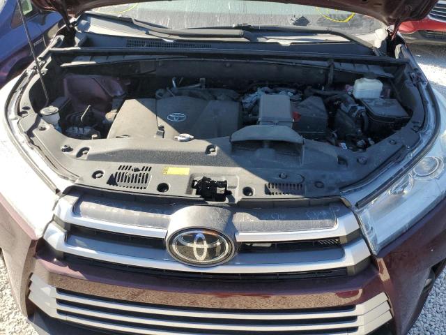 Photo 7 from auction – 2018 TOYOTA HIGHLANDER with VIN 5TDKZRFH0JS266598