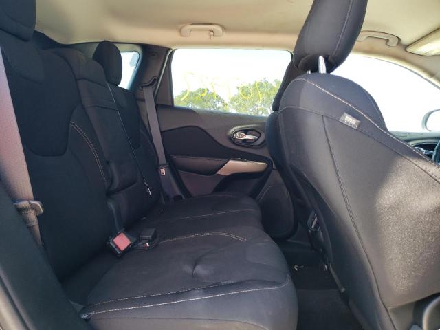 Photo 6 from auction – 2017 JEEP CHEROKEE L with VIN 1C4PJLCB7HW667375