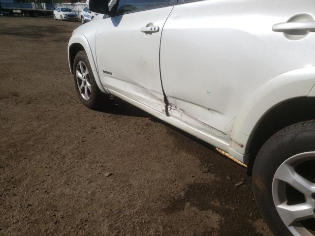 Photo 9 from auction – 2009 TOYOTA RAV4 LIMIT with VIN JTMBK31V195075479