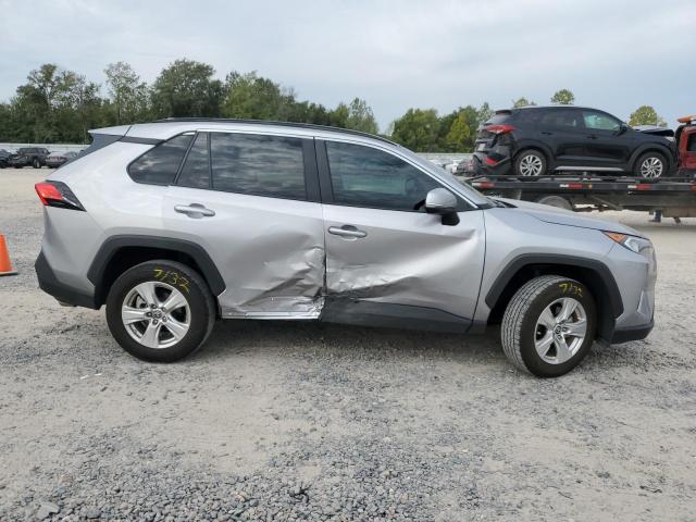 Photo 9 from auction – 2021 TOYOTA RAV4 XLE with VIN 2T3W1RFV9MC140761