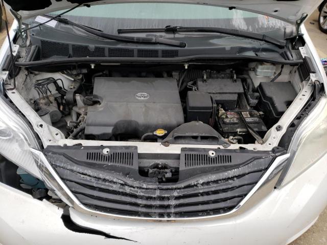 Photo 7 from auction – 2013 TOYOTA SIENNA LE with VIN 5TDKK3DC2DS310971