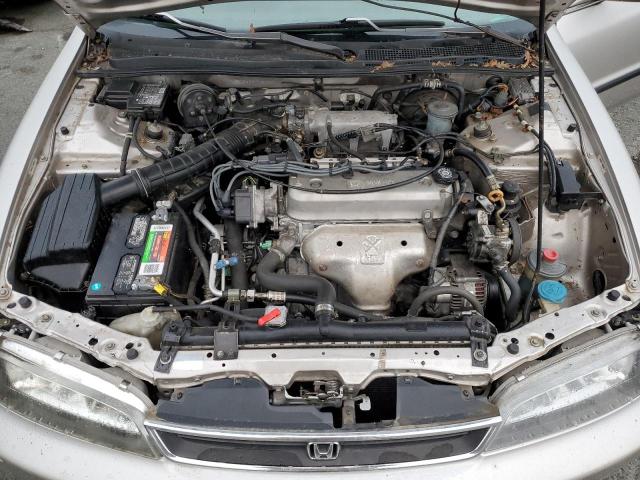 Photo 7 from auction – 1996 HONDA ACCORD with VIN 1HGCD563XTA080357