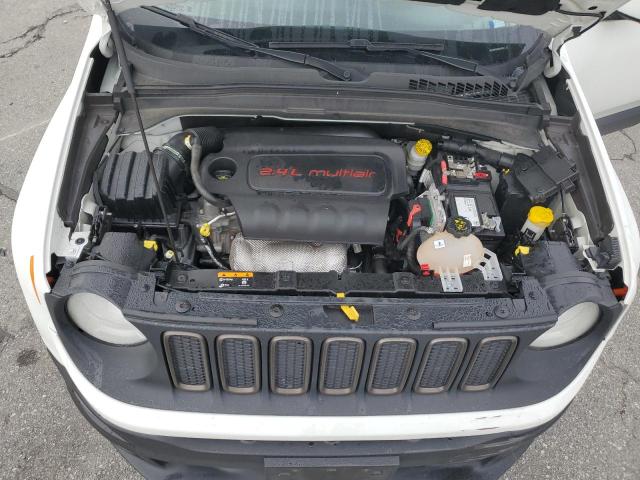 Photo 7 from auction – 2016 JEEP RENEGADE L with VIN ZACCJBBT3GPD37876