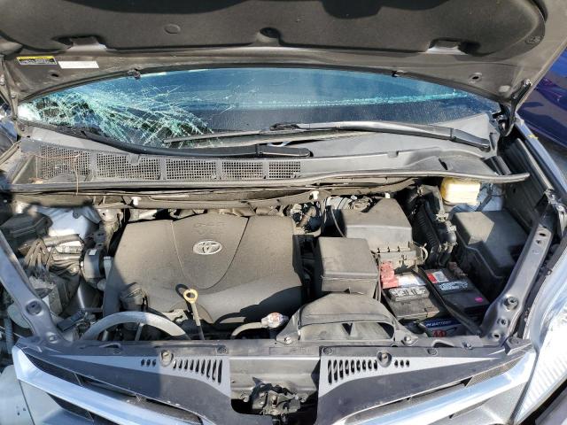 Photo 7 from auction – 2018 TOYOTA SIENNA XLE with VIN 5TDDZ3DC9JS196693