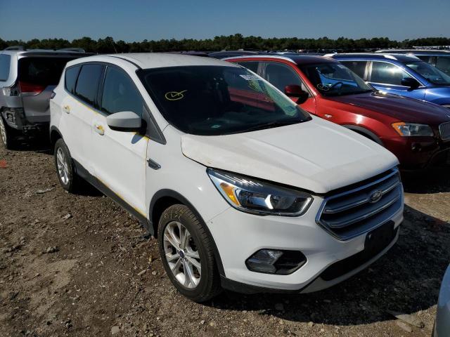 FORD ESCAPE SE 2017 with VIN 1FMCU9GDXHUD43557 - Photo from auction