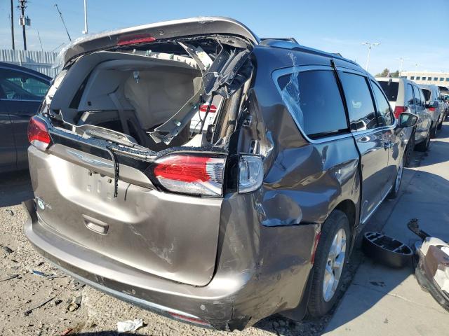 Photo 4 from auction – 2017 CHRYSLER PACIFICA T with VIN 2C4RC1EG4HR555030