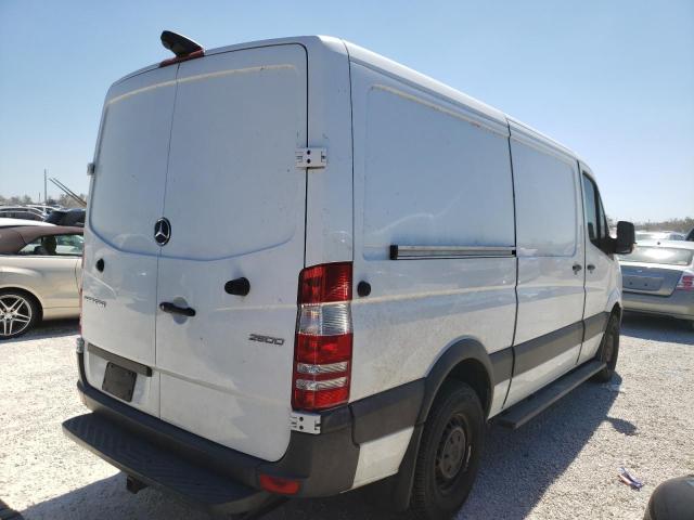 Photo 4 from auction – 2018 MERCEDES-BENZ SPRINTER with VIN WD3PE7CD8JP611338