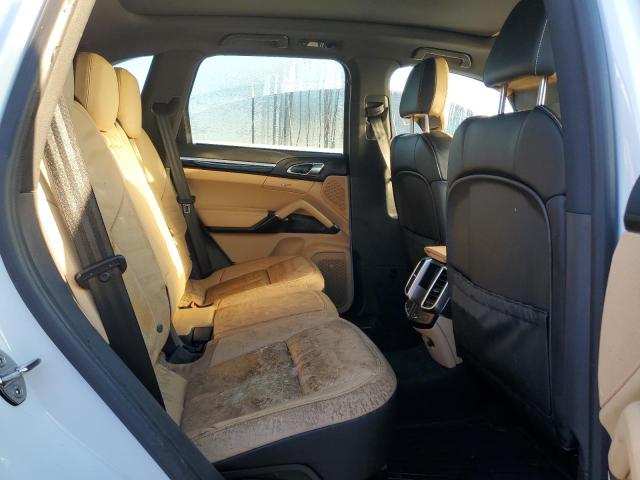 Photo 6 from auction – 2014 PORSCHE CAYENNE with VIN WP1AF2A26ELA45558