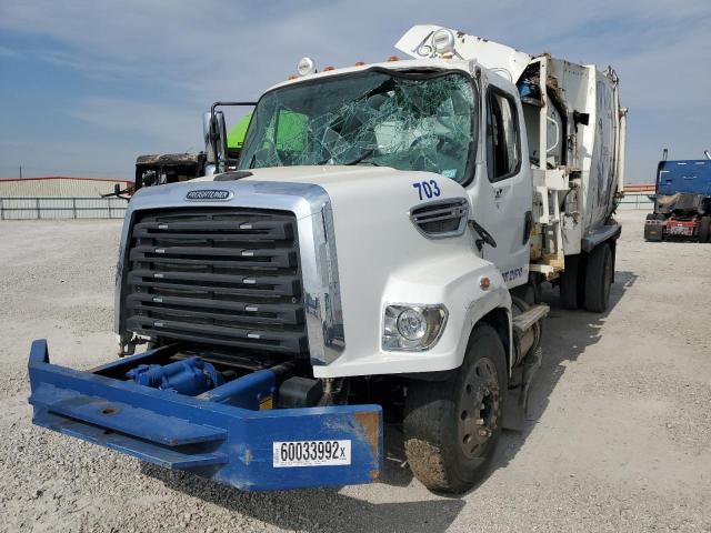 Photo 2 from auction – 2016 FREIGHTLINER 108SD with VIN 3ALAG0CY8GDGY9022