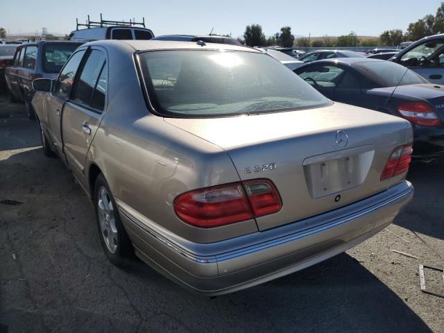 Foto 3 de la subasta – 2002 MERCEDES-BENZ E 320 con VIN WDBJF65J42B445077
