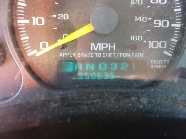 Photo 8 from auction – 2001 CHEVROLET SILVERADO with VIN 2GCEK19T811297897