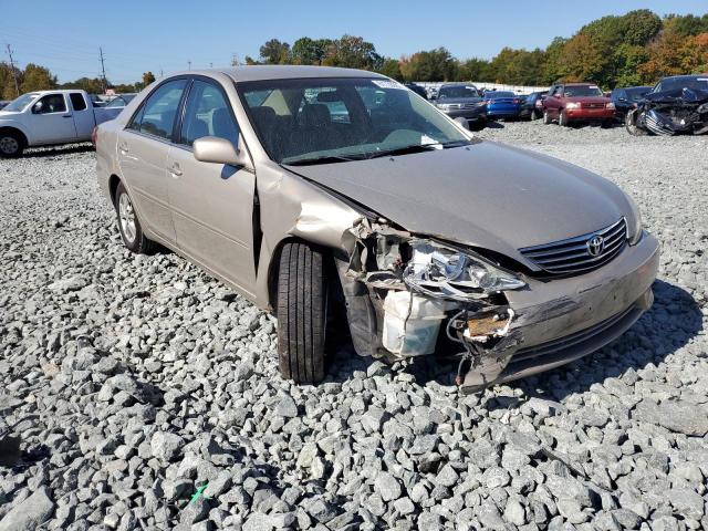 TOYOTA CAMRY LE 2006 with VIN 4T1BF32K96U117872 - Photo from auction