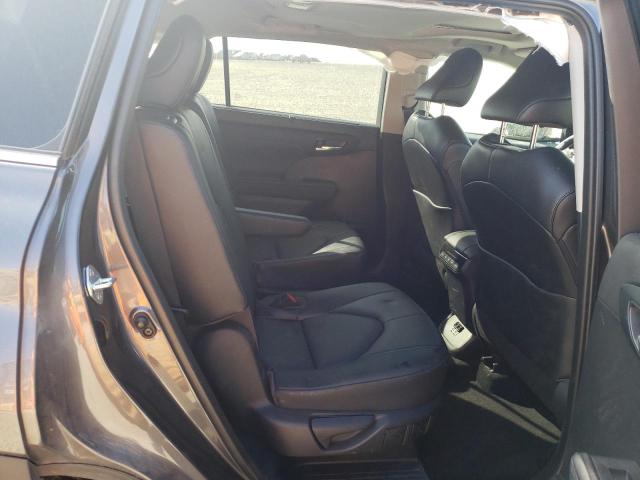Photo 6 from auction – 2021 TOYOTA HIGHLANDER with VIN 5TDHZRBHXMS160843