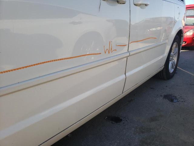 Photo 9 from auction – 2011 DODGE GRAND CARA with VIN 2D4RN5DGXBR644226