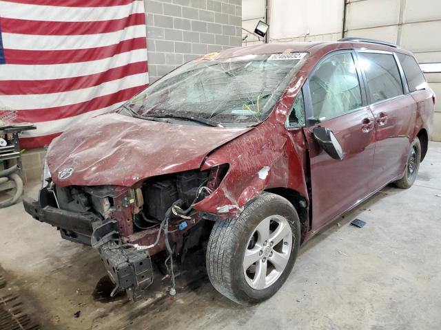Photo 2 from auction – 2015 TOYOTA SIENNA LE with VIN 5TDKK3DC9FS590729