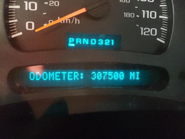 Photo 8 from auction – 2003 CHEVROLET SILVERADO with VIN 2GCEC19X731290183